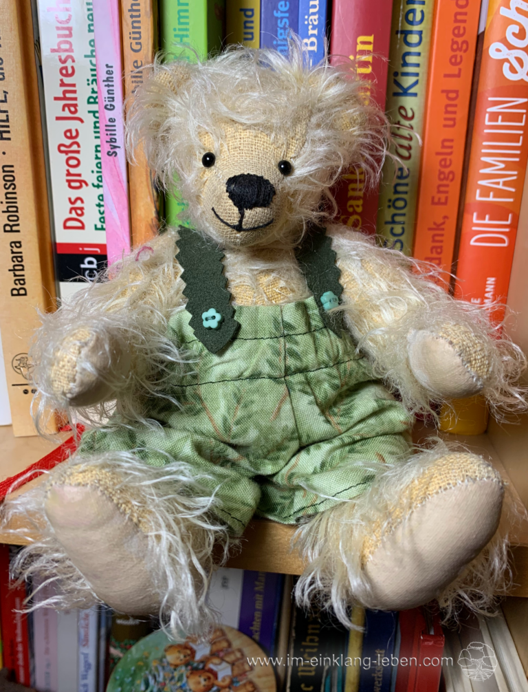 Plüschtiere und Achtsamkeit: Von Plüschtieren wie diesem kleinen Teddy können wir viel über Achtsamkeit lernen