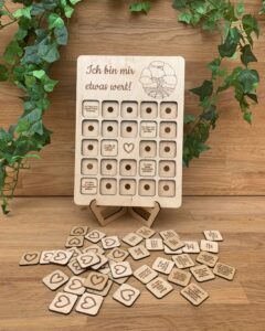 Bingovariante aus Holz - herausnehmbare Tafeln